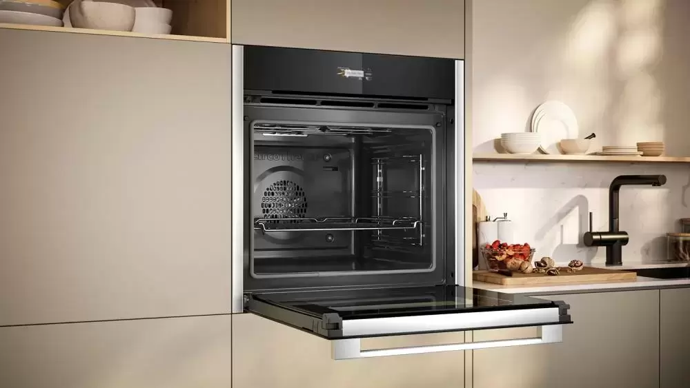 Духовой шкаф Neff B24CR71N0
