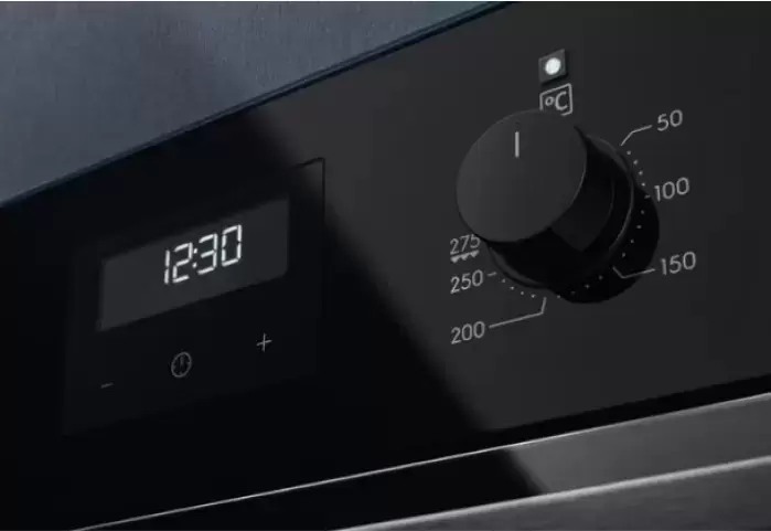 Духовой шкаф Electrolux OEF 3H70 TK