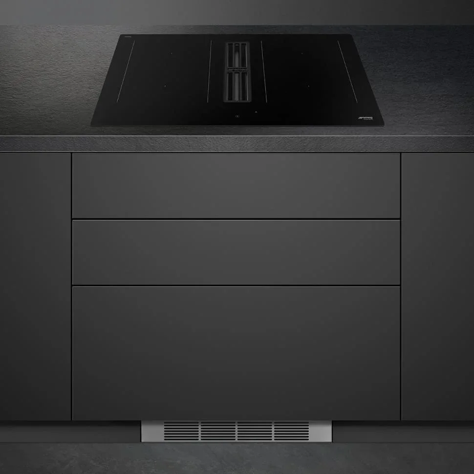 Варочная панель со встроенной вытяжкой Smeg HOBD382N2