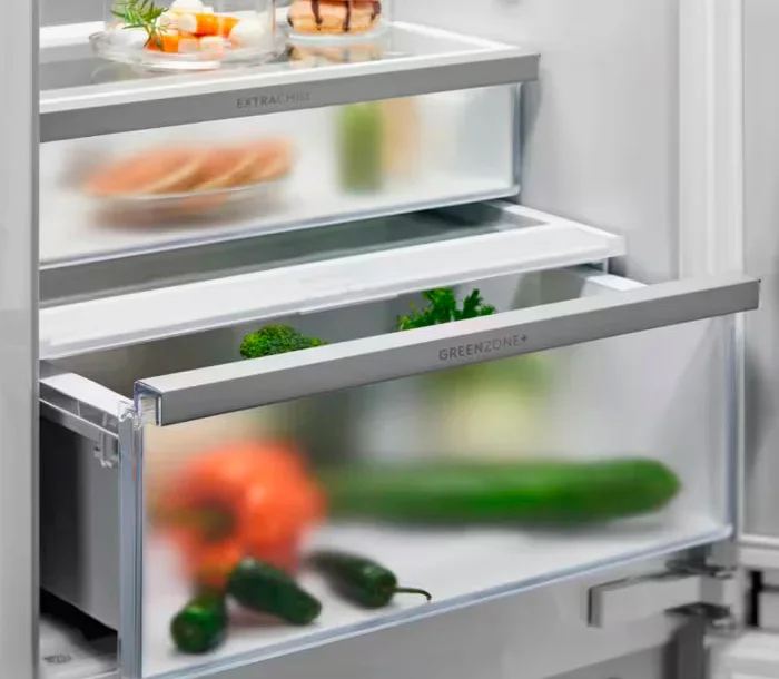 Встраиваемый холодильник Electrolux E6MNCE19S