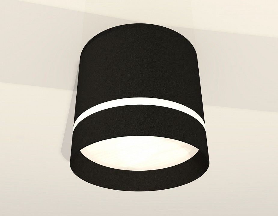 Накладной светильник Ambrella Light XS XS8111006