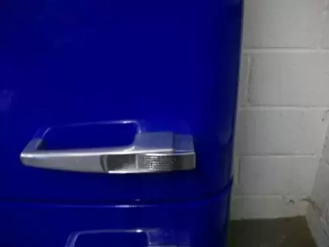 Холодильник Smeg FAB32BLS7