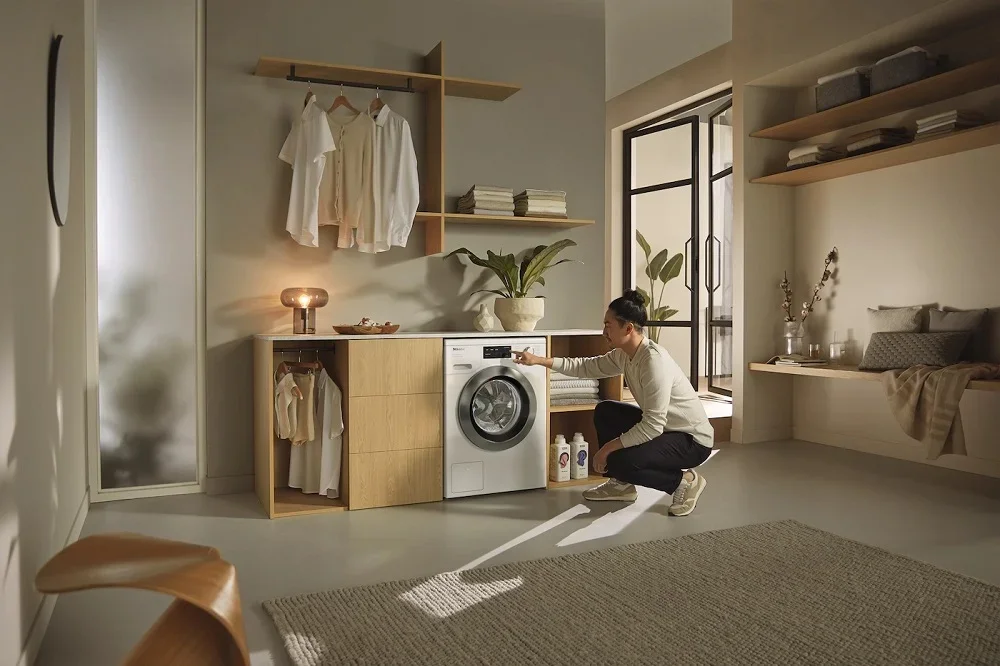 Стиральная машина Miele WEG365 WCS новая, с витрины