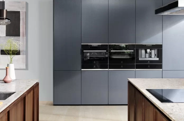 Встраиваемая кофемашина Electrolux KBC65X