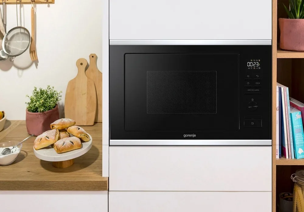 Встраиваемая микроволновая печь Gorenje BMX251M2BG