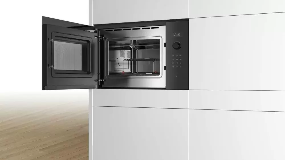 Встраиваемая микроволновая печь Bosch BEL554MB0