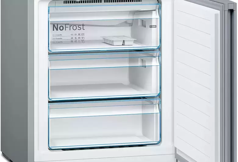 Двухкамерный холодильник Bosch KGN49XLEA