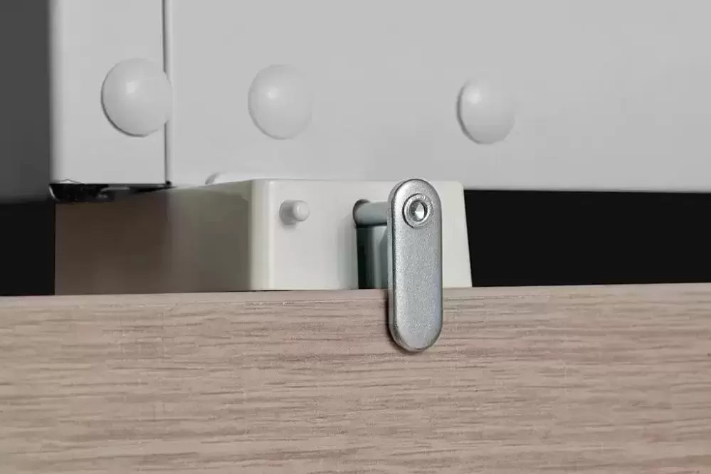 Встраиваемая морозильная камера Midea MDRE306FZF01
