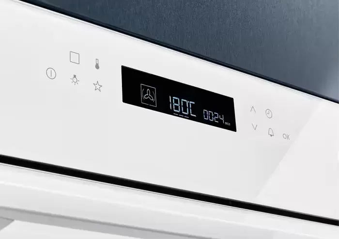 Духовой шкаф Electrolux EOE7C31V