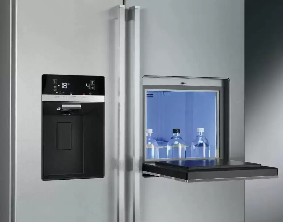 Холодильник Smeg SBS63XEDH
