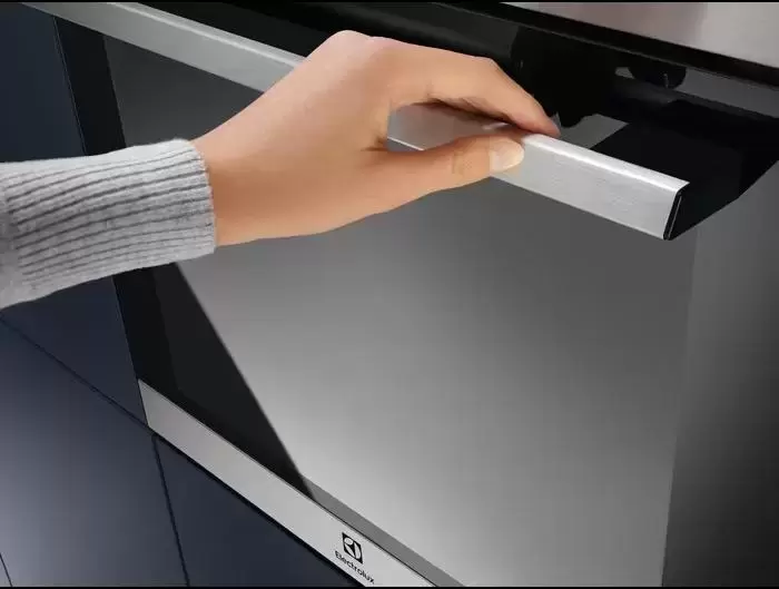 Духовой шкаф Electrolux EOH2H00BX