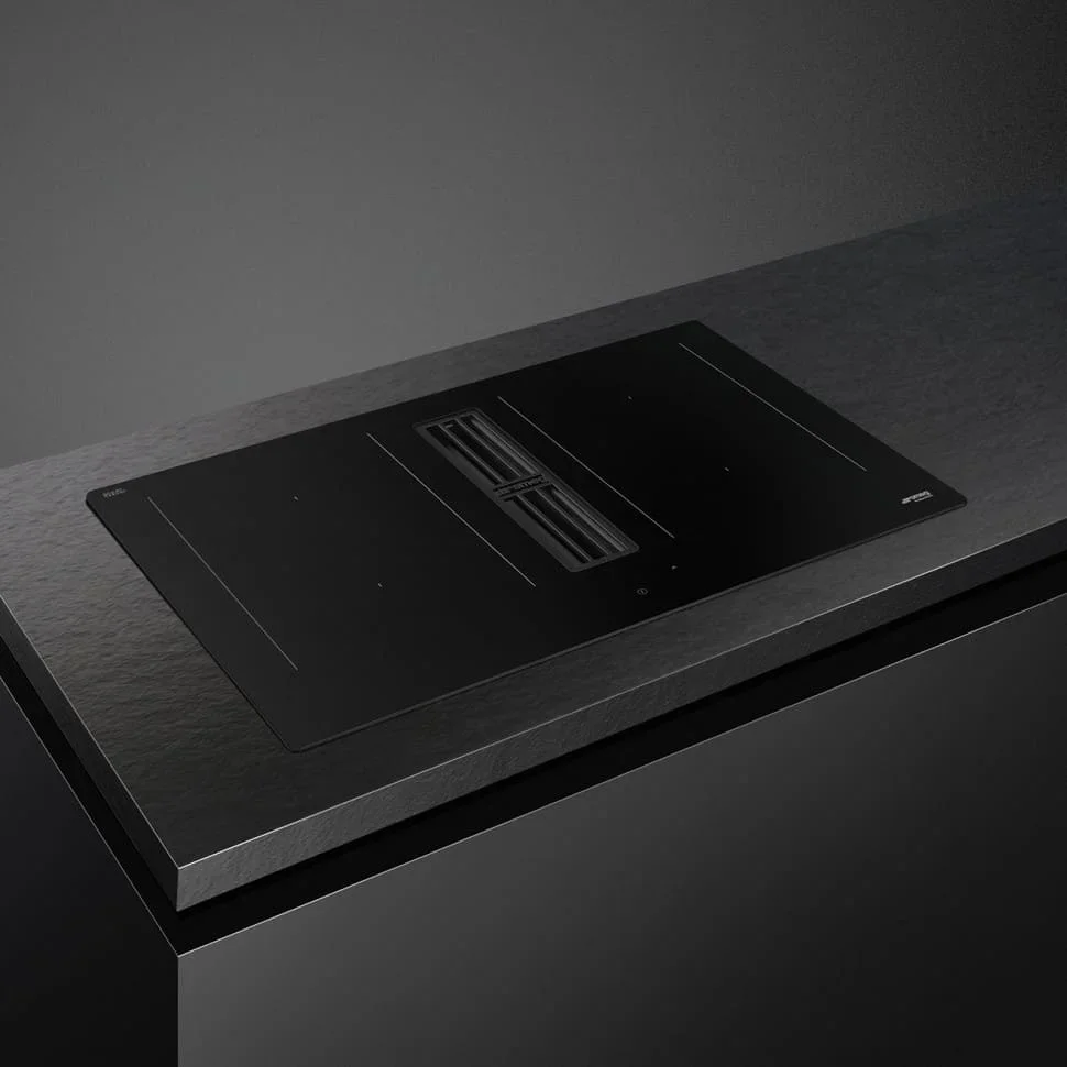Варочная панель со встроенной вытяжкой Smeg HOBD382N2