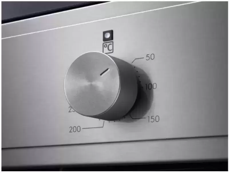 Духовой шкаф Electrolux EOH3H00BX