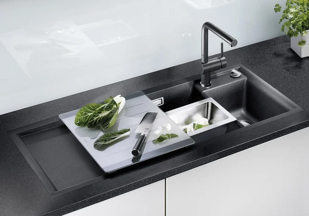 Смеситель Blanco LINUS-S 526148 Silgranit черный