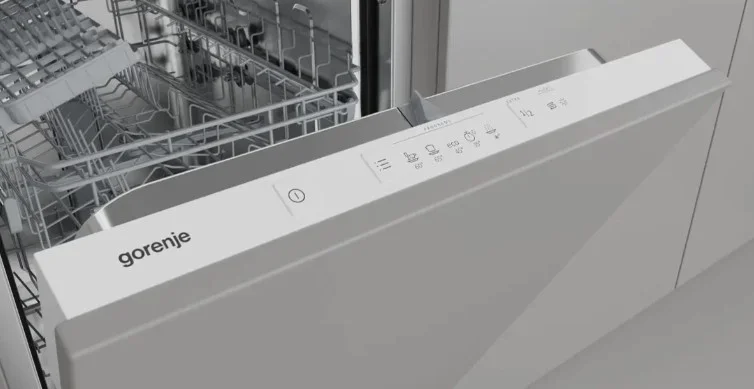 Встраиваемая посудомоечная машина Gorenje GV522E10WE