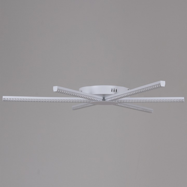 Потолочная люстра Reluce 06537 06537-0.3-3+3 WH