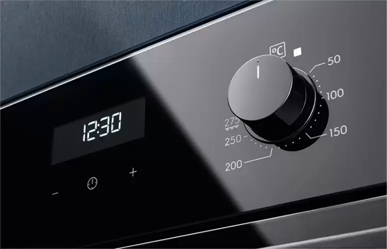 Духовой шкаф Electrolux EOD5C50Z