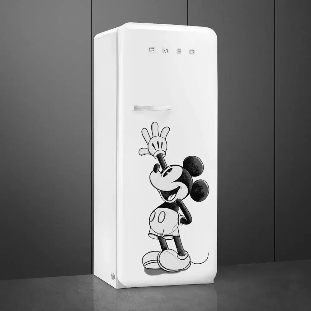 Холодильник Smeg FAB28RDMM5