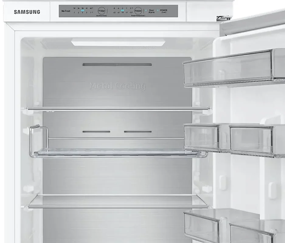 Встраиваемый холодильник Samsung BRB26705EWW/EF
