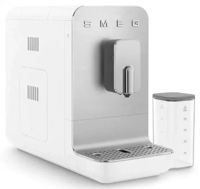 Кофемашина Smeg BCC13WHMEU