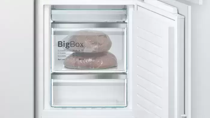 Встраиваемый двухкамерный холодильник Bosch KIN86AF3M8