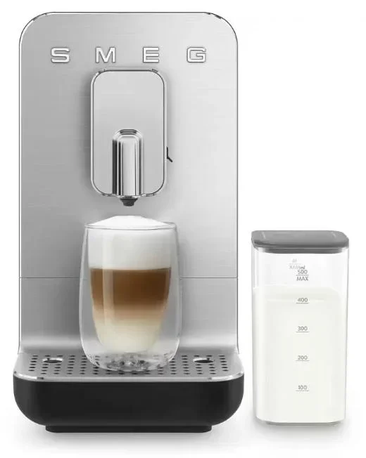 Кофемашина Smeg BCC13BLMEU