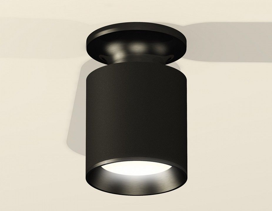 Накладной светильник Ambrella Light XS XS6302100