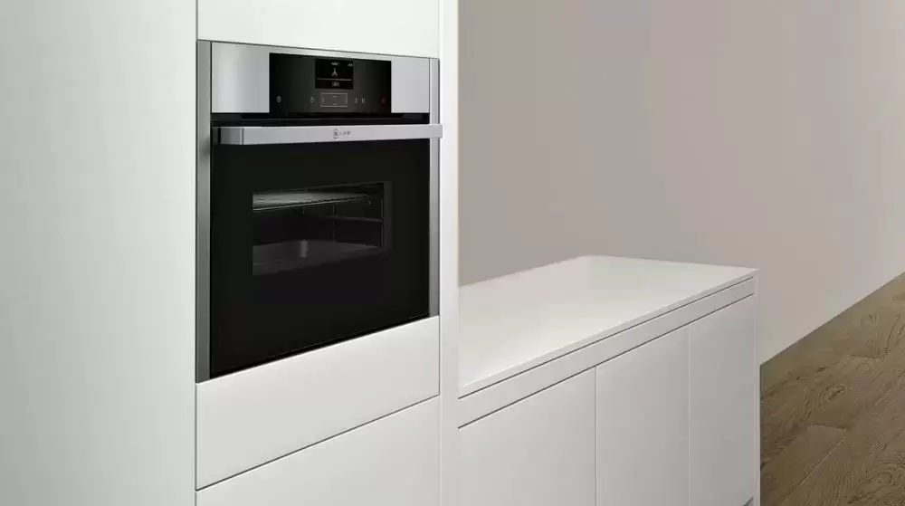 Компактный духовой шкаф с СВЧ Neff C15MS22N0