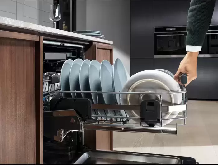 Встраиваемая посудомоечная машина Electrolux KECB7310L