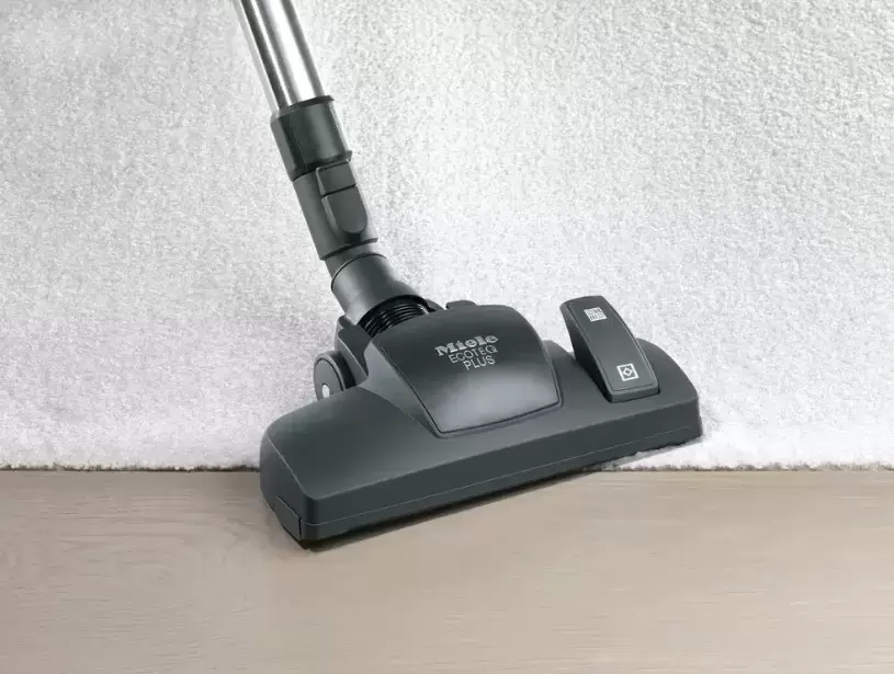 Пылесос Miele Complete C3 Silence EcoLine SGSK5 белый