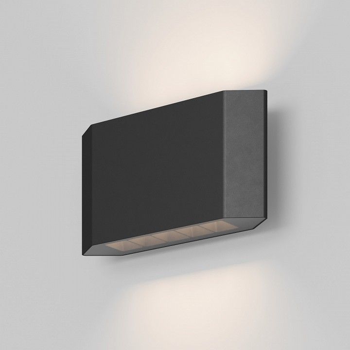 Накладной светильник Maytoni Outdoor Тяга O412WL-L8GF3K