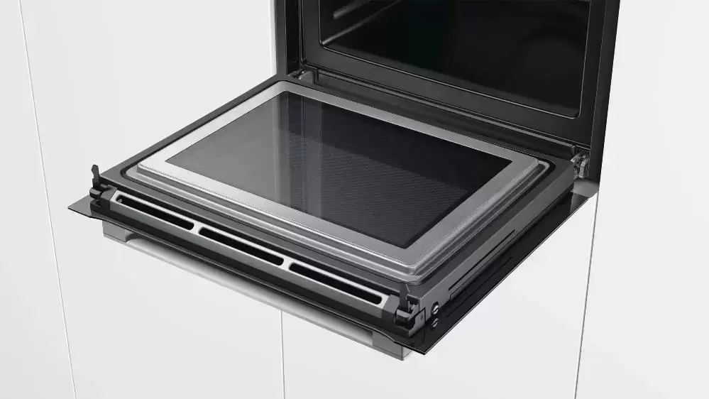 Духовой шкаф Bosch HMG636RS1