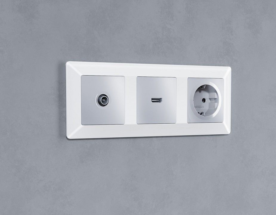 Рамка на 3 поста Ambrella Volt ALFA AF110103