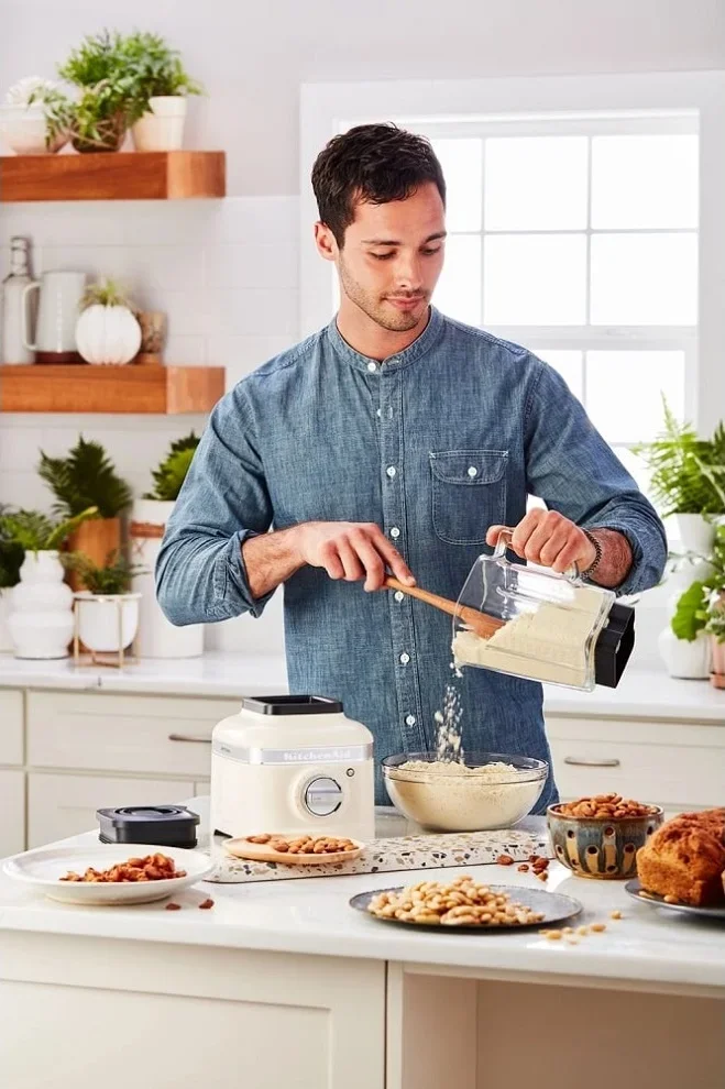 Стационарный блендер KitchenAid K400 5KSB4026EMH матовый кремовый