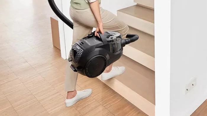 Пылесос Bosch BGC21X300