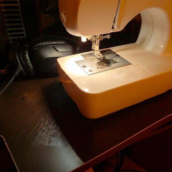 Лампа накаливания Uniel IL-F22 BA15d 15Вт K UL-00010984