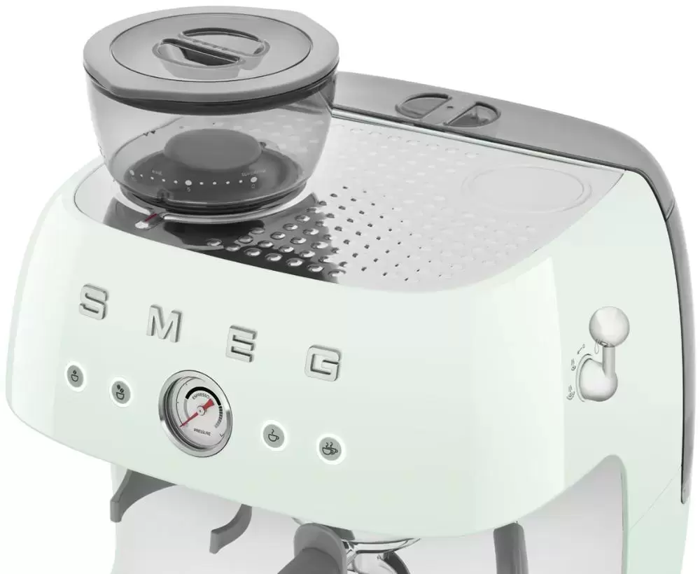 Эспрессо-кофемашина Smeg EGF03PGEU