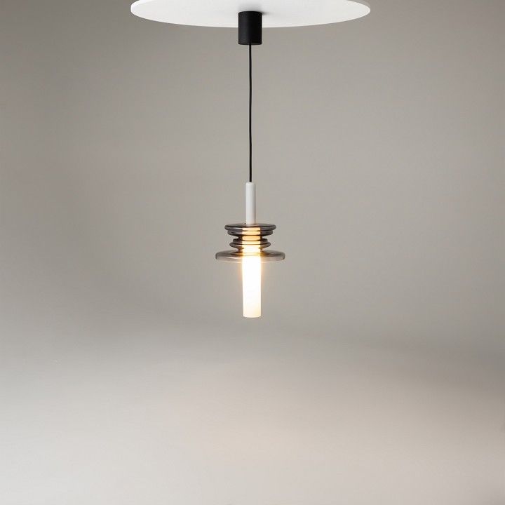 Подвесной светильник Maytoni Звуковая волна MOD255PL-01B4