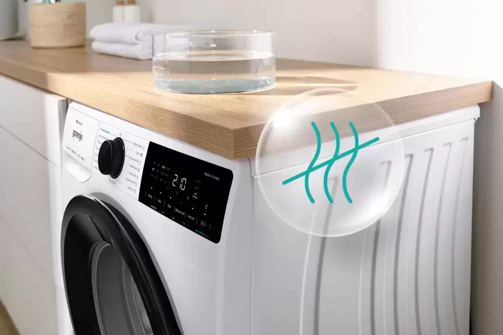 Стиральная машина Gorenje WNA84ACIS