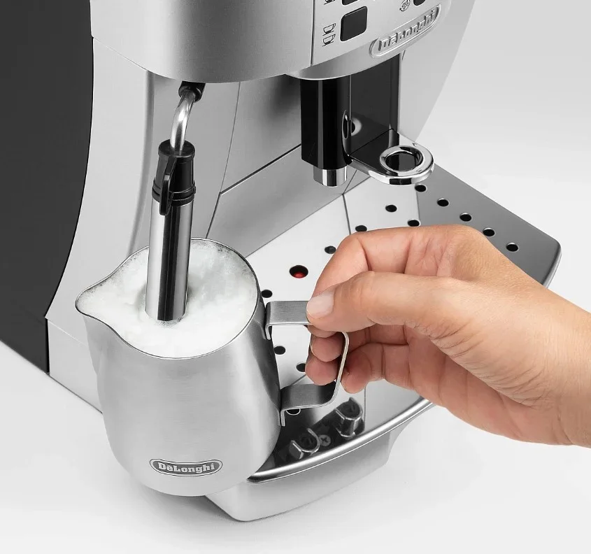Кофемашина DeLonghi ECAM 21.117.SB