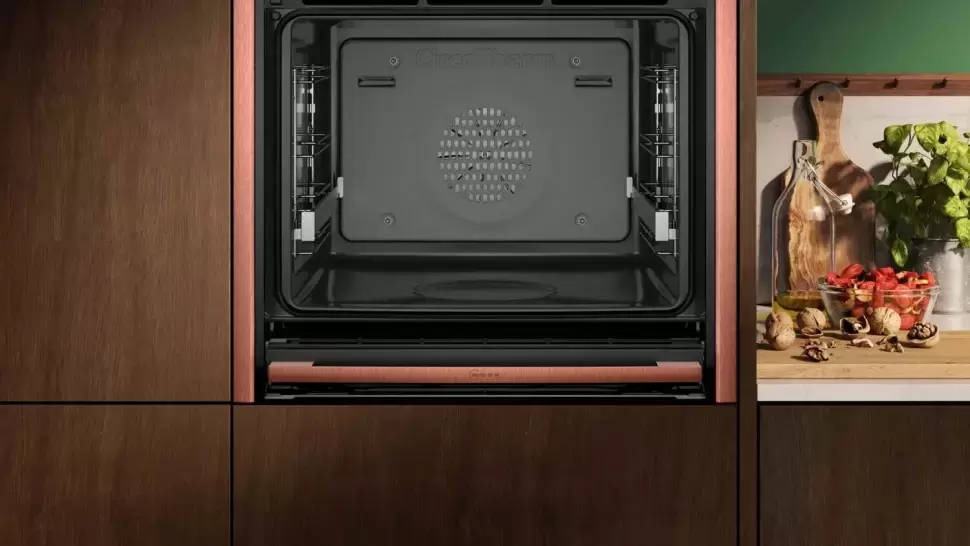 Духовой шкаф с паром Neff B59FS3AY0