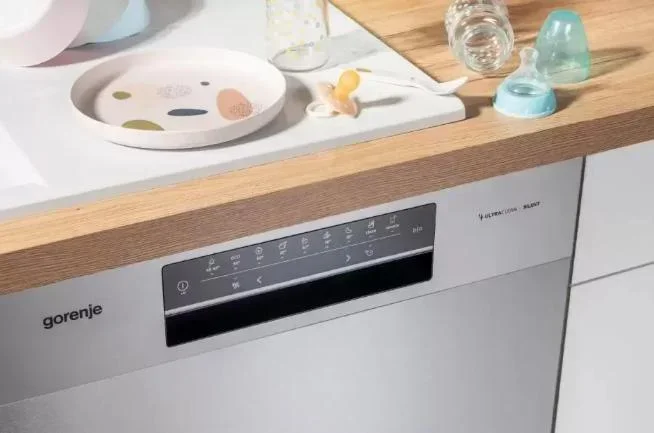 Отдельностоящая посудомоечная машина Gorenje GS643D90X