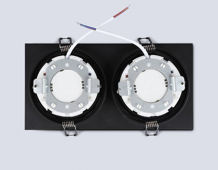 Встраиваемый светильник Ambrella Light TN TN51827