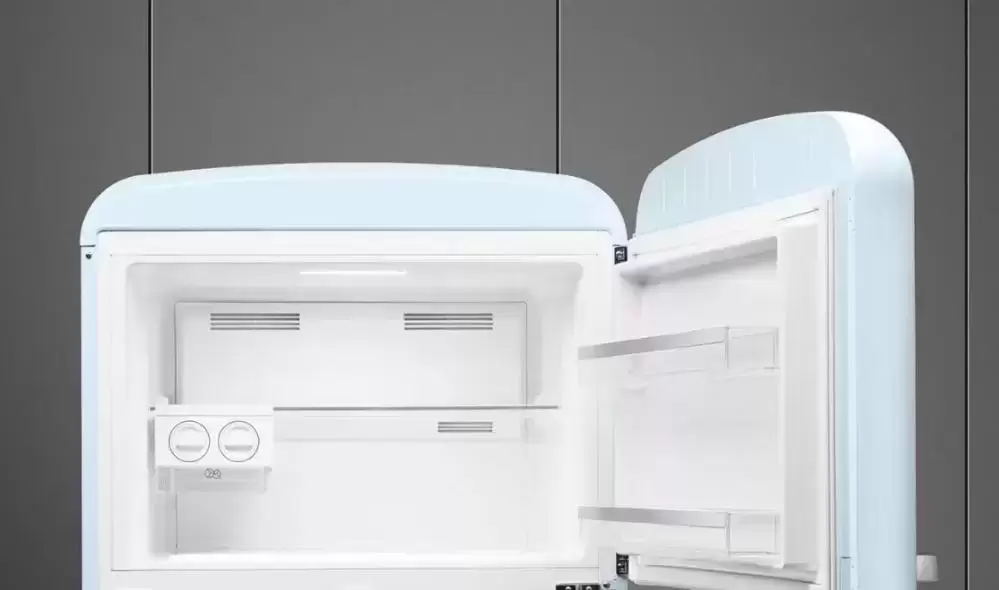 Холодильник Smeg FAB50RPB5