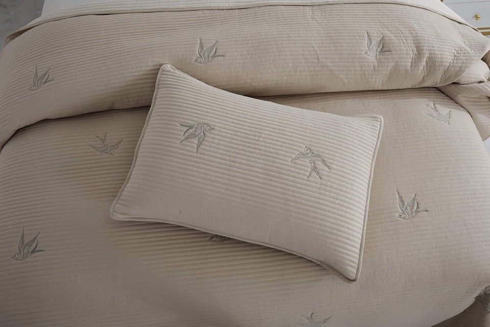 Покрывало с наволочками евростандарт Жаклин