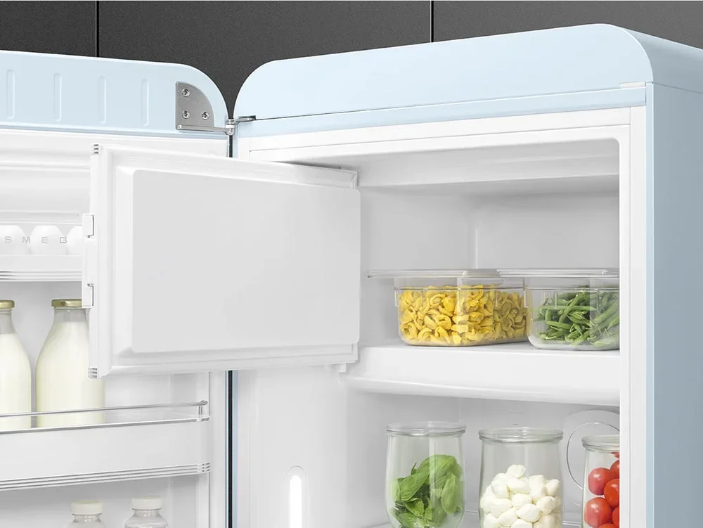Холодильник Smeg FAB28LPB6