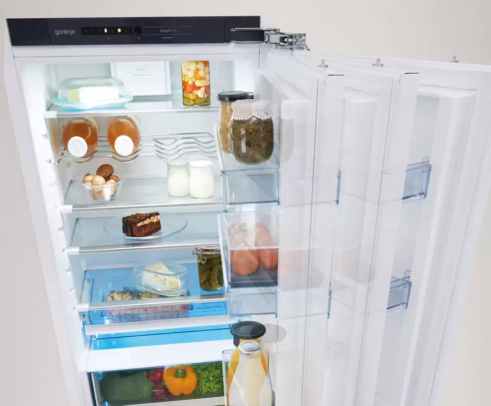 Встраиваемый двухкамерный холодильник Gorenje NRKI4182A1