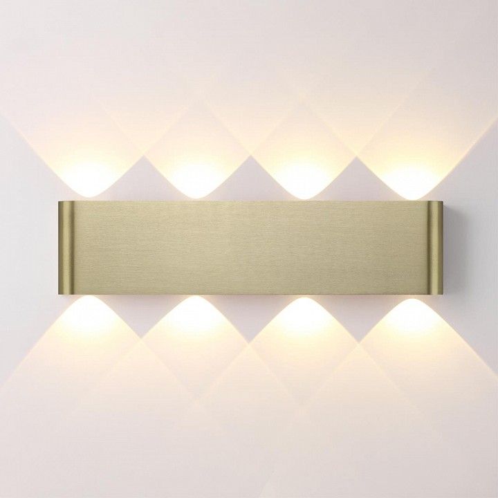 Накладной светильник Odeon Light MAGNUM 7107/8WL