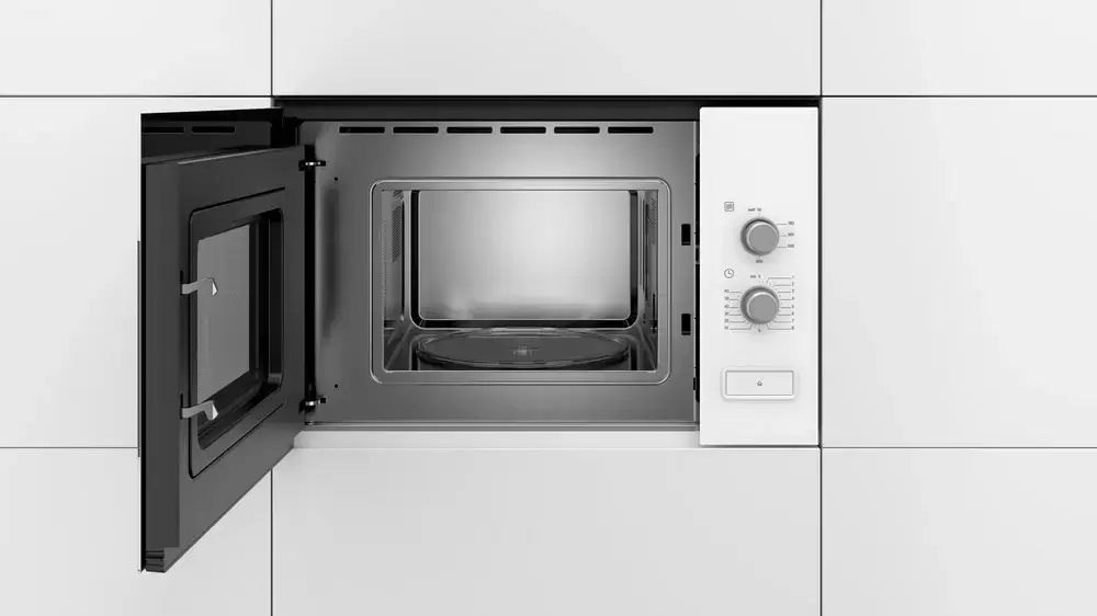 Встраиваемая микроволновая печь Bosch BFL520MW0