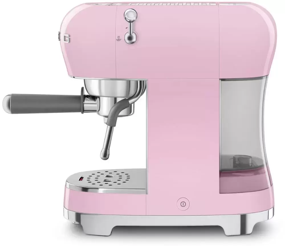 Кофемашина Smeg ECF02PKEU